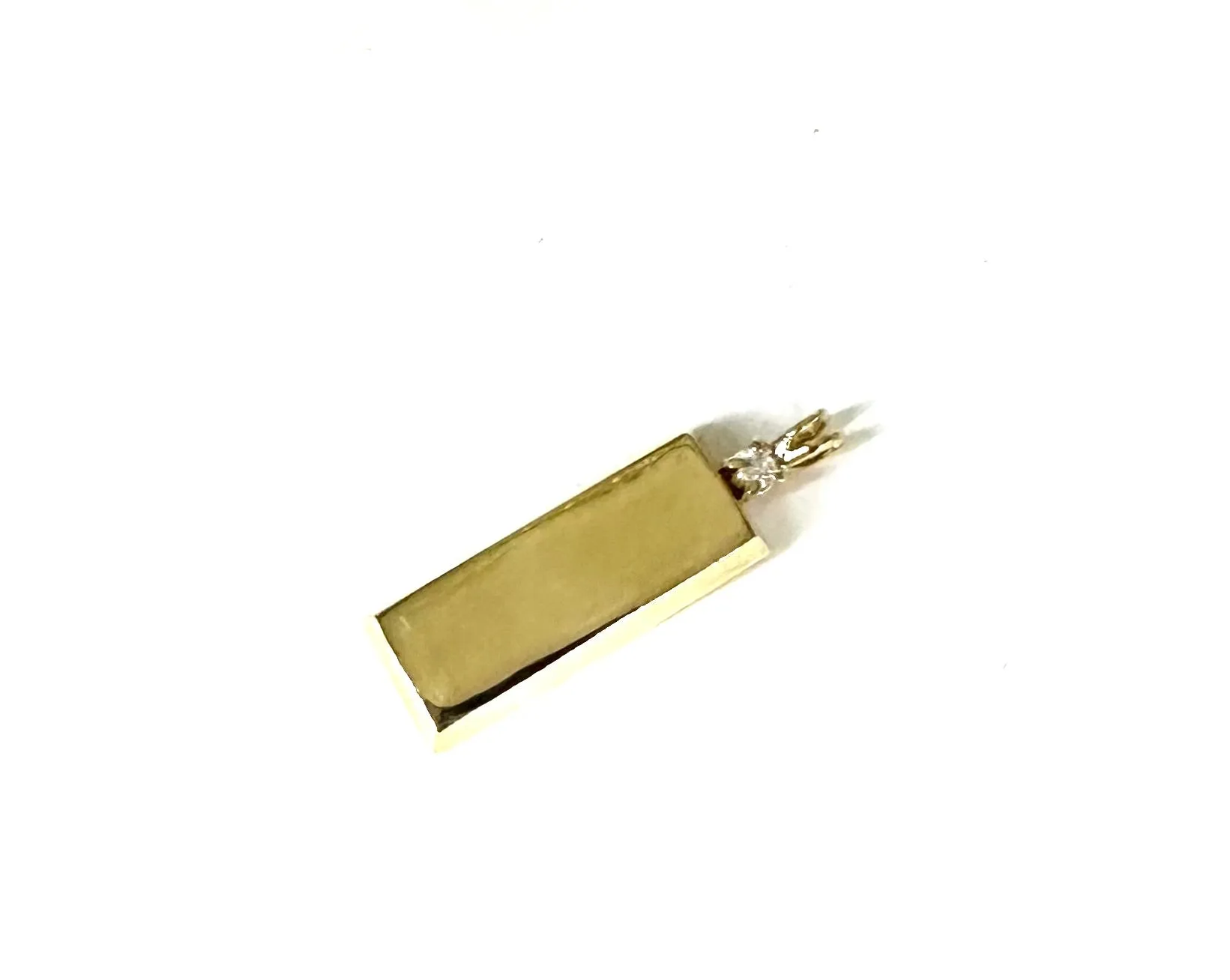 14k Yellow Gold Bar Pendant W/ 5 Ptw Diamond Accent