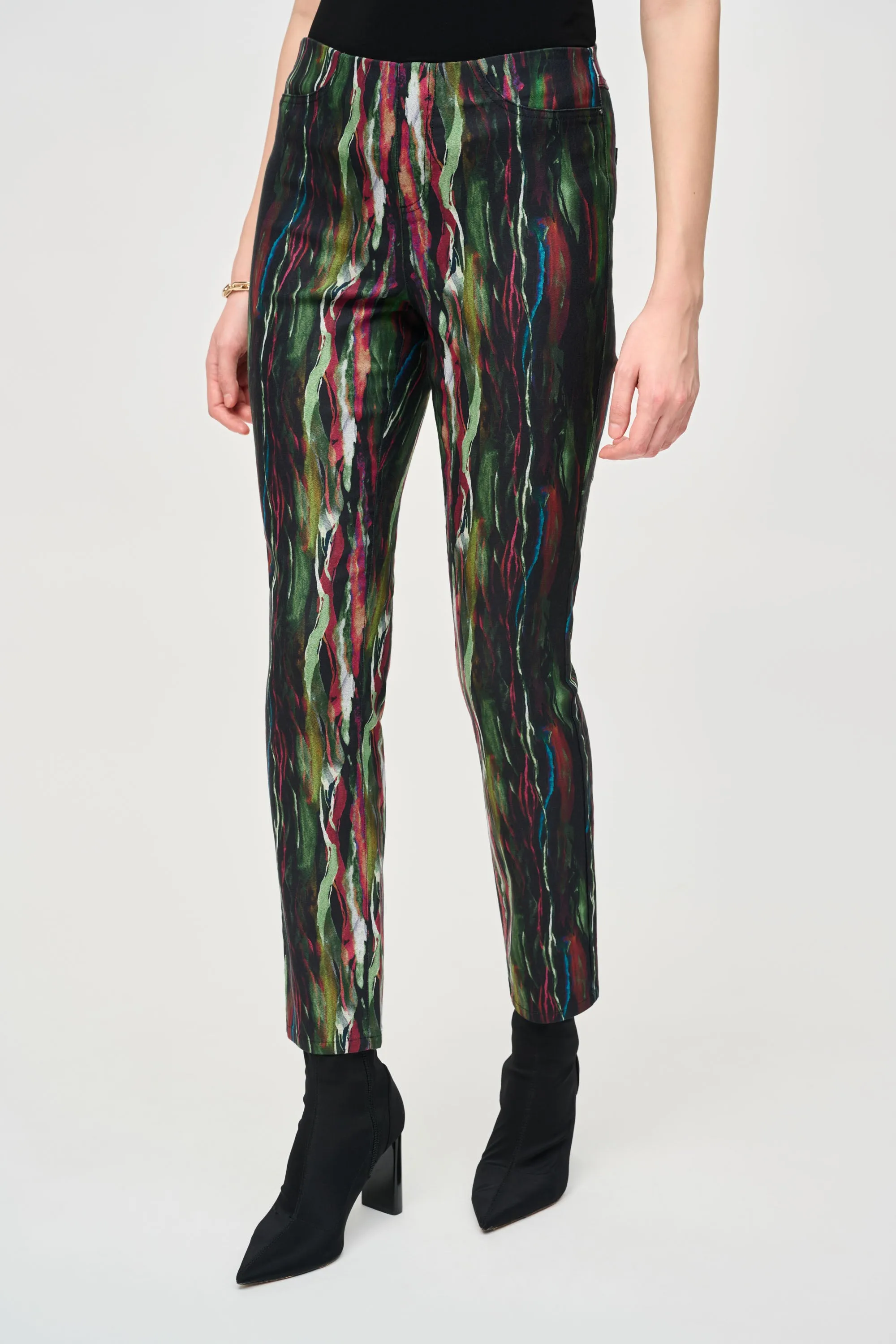 Abstract Print Classic Slim Pull-On Pants