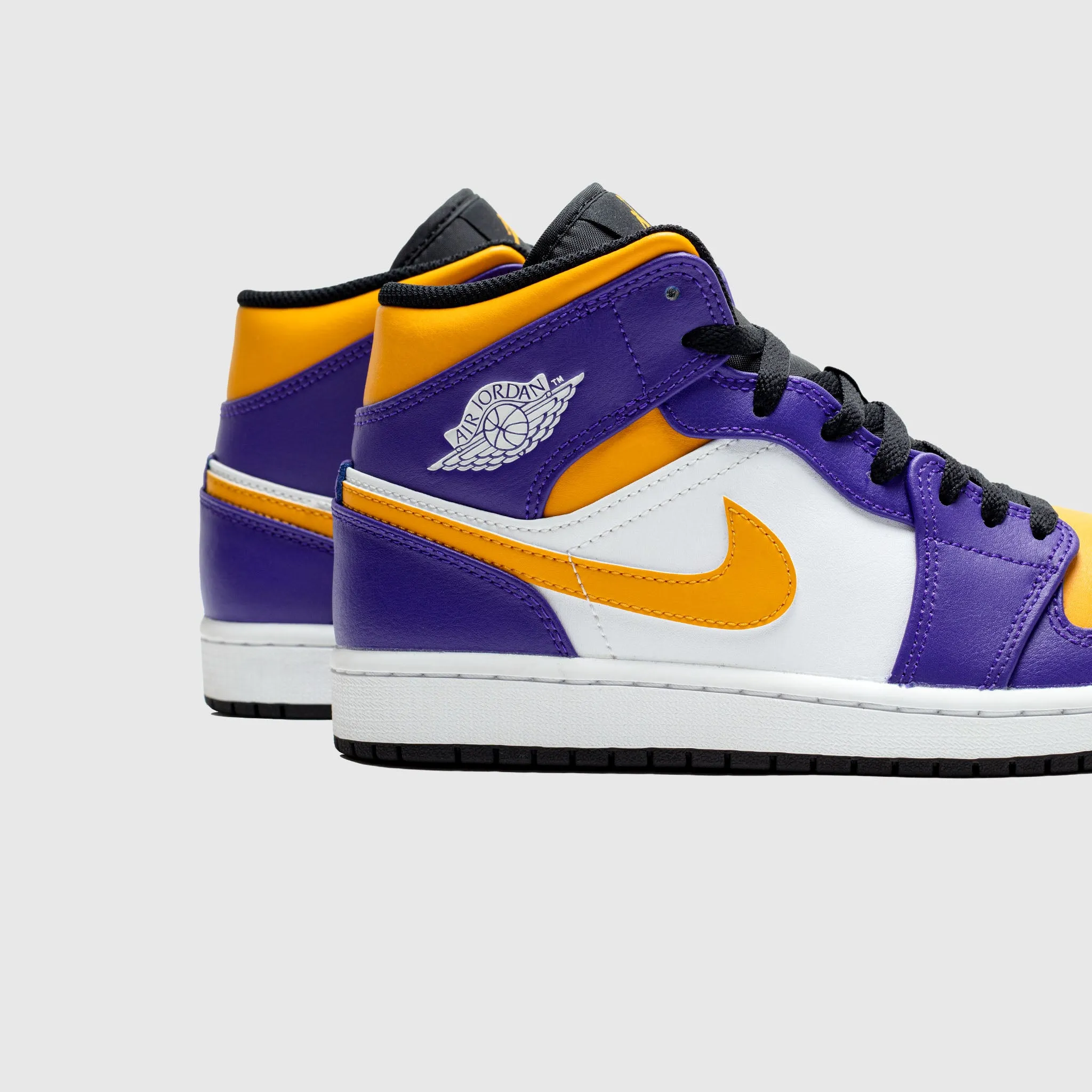 AIR JORDAN 1 MID "LAKERS"