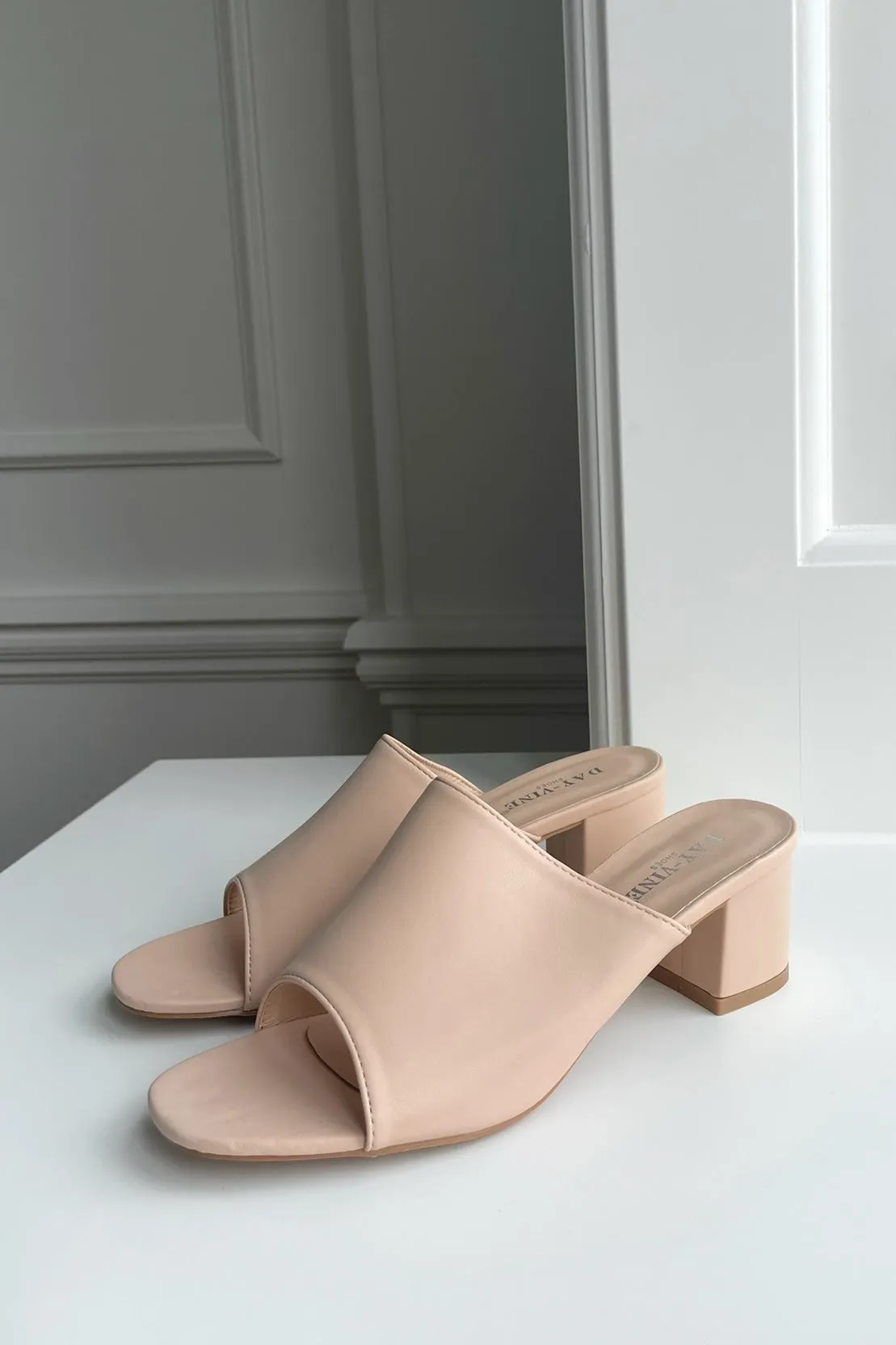 Alicante Sandal - Beige