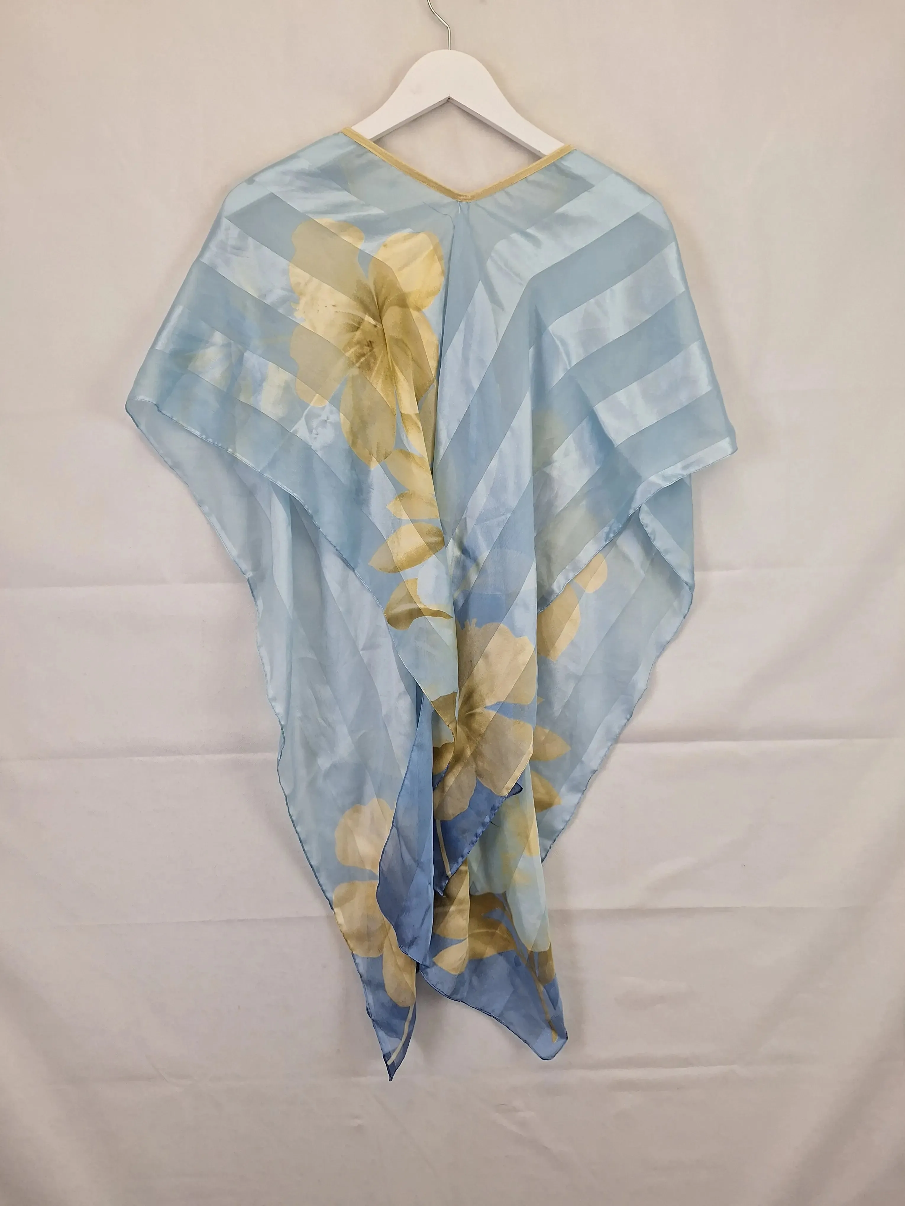 Assorted Brands Resort Lightweight Sheer Shawl Top Size OSFA