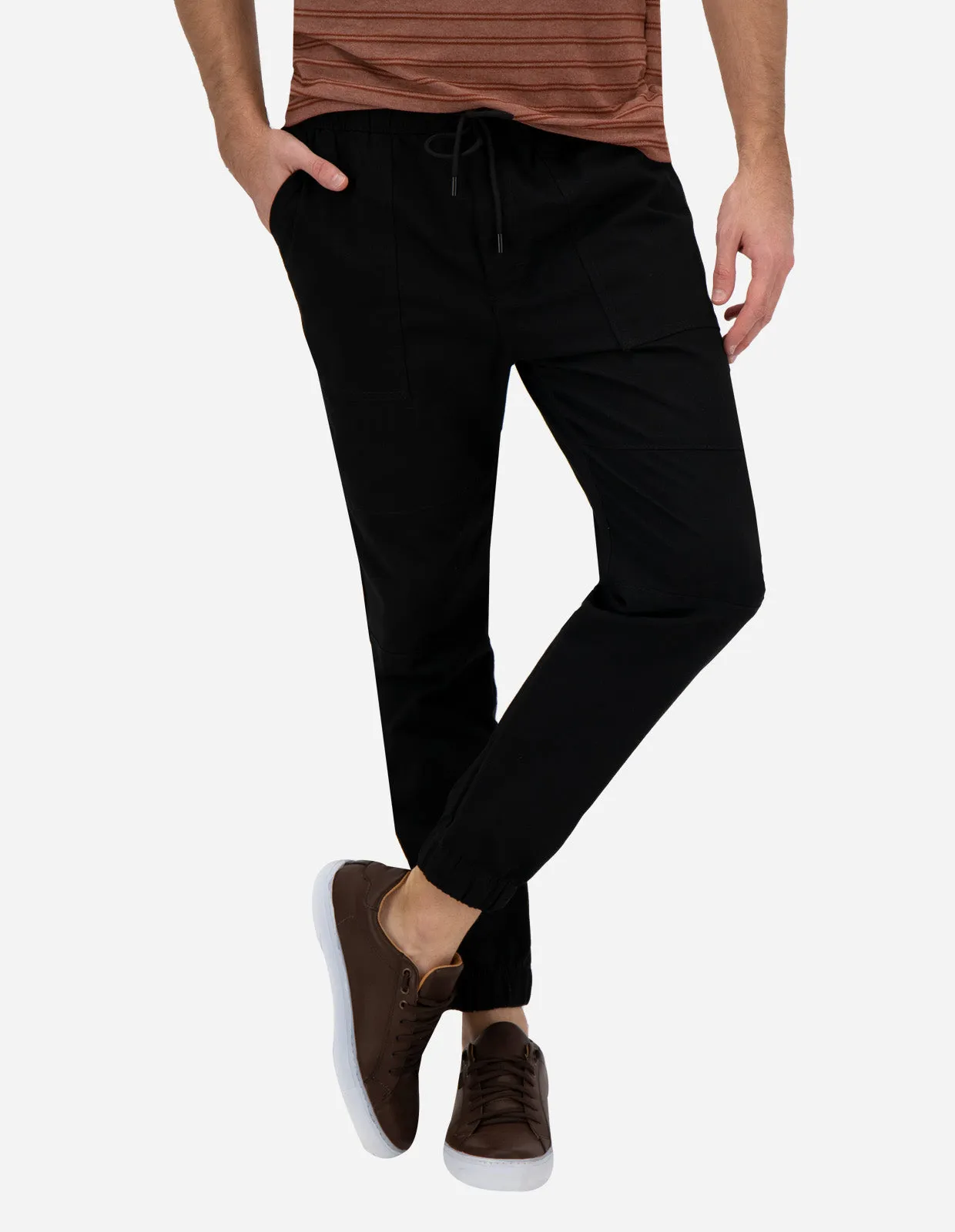 Jogger Fashion de Gabardina Premium - Negro