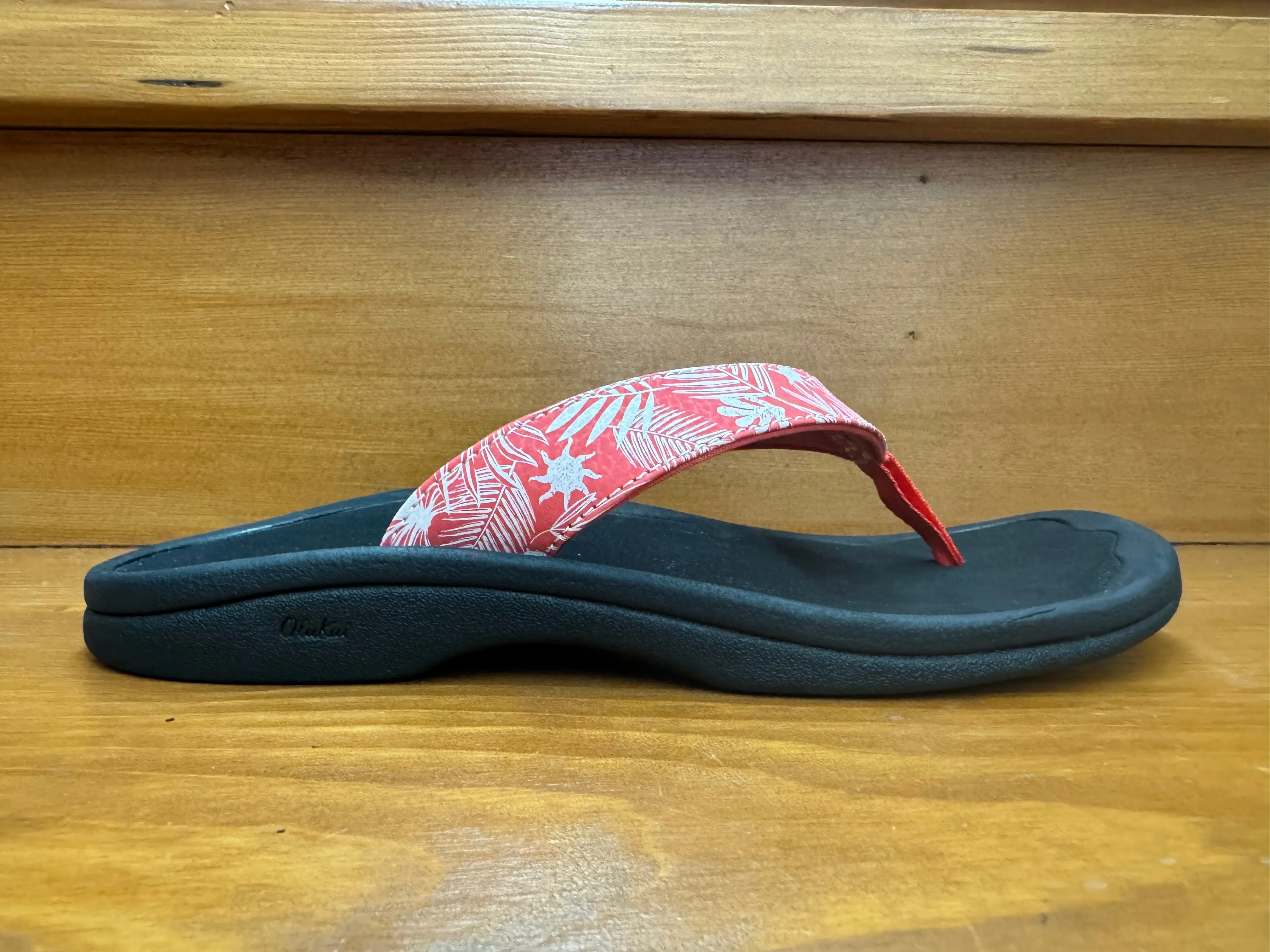 Olukai Ohana flip flop Lehua Flower/Onyx 20110-LFOX